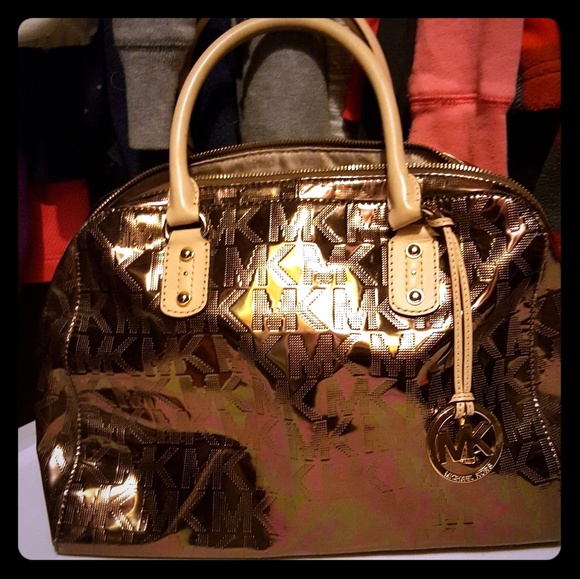 Michael Kors Handbags - Michael Kors Bag